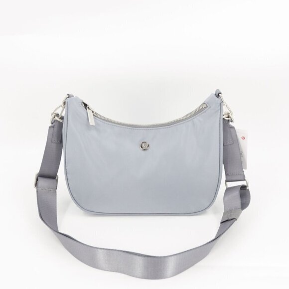 Lululemon Mini Shoulder Bag 4L Silver Droplet OS - Picture 13 of 13